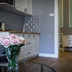 Apartment Domles